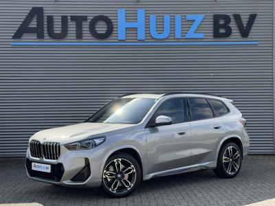 Financial Lease BMW X1 sDrive20i M Sport Panoramadak Stuurwielverwarming Massage 19 Inch Keyless Entry ACC Harman-Kardon Sound 360 Gr Camera Keyless En