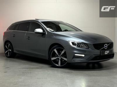 Financial Lease Volvo V60 2.0 T4 R-Design Pano Leer Camera Trekh. NAP