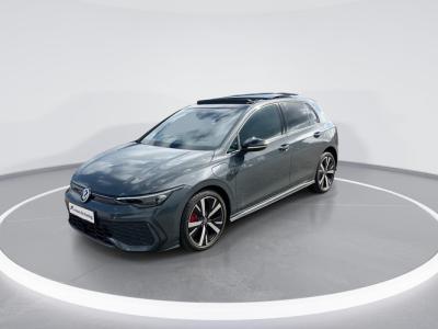 Financial Lease Volkswagen Golf 1.5eHybrid 200kW