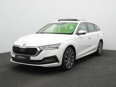Financial Leas Škoda Octavia Combi 1.4 TSI iV 204 pk PHEV Style