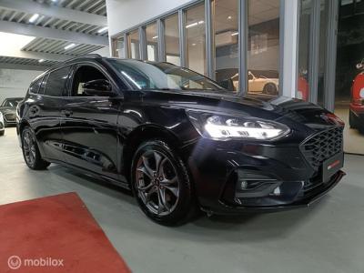 Financial Leas Ford FOCUS Wagon 1.0 EcoBoost ST Line XENON LED NAVI PDC CRUISE