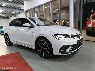 Financial Leas Volkswagen Polo 1.0 TSI IQ LIGHT VIRTUAL NAVI STOELVER. CRUISE VELGEN