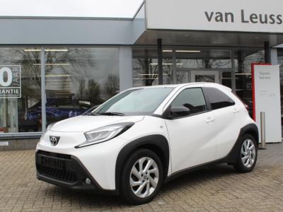 Financial Lease Toyota Aygo X 1.0 VVT-I MT FIRST