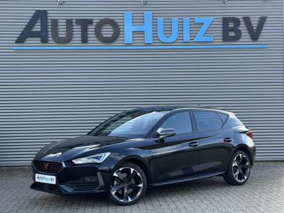 Financial Lease CUPRA Leon 1.4 e-Hybrid Essential 18 Inch PDC Stoelverwarming Stuurwielverwarming LED Navigatie