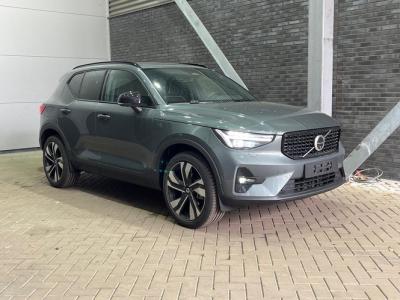 Financial Lease Volvo XC40 B4 Ultra Dark