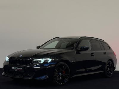 Financial Lease BMW 3 Serie Touring 330e xDrive M Sport Pano Leder Memory Headup Facelift