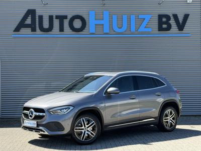 Financial Leas Mercedes-Benz GLA 250 e Progressive LED Wegklapbare trekhaak Stoelverwarming Achteruitrijcamera