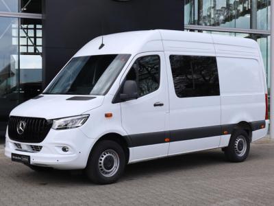 Financial Leas Mercedes-Benz Sprinter 317 L2H2 DC 6 pers. 3.5T TREKHAAK