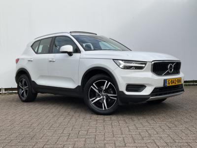 Financial Lease Volvo XC40 1.5 T3 Momentum Pro Panoramadak Hoge zit Trekhaak