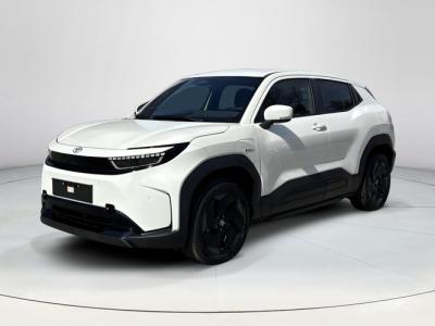 Financial Leas Toyota Urban Cruiser Dynamic 61 kWh
