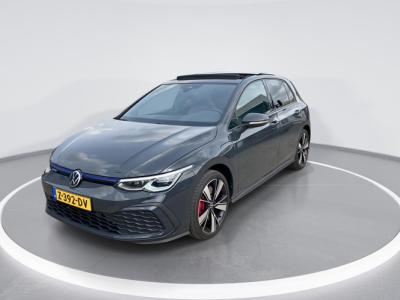 Financial Lease Volkswagen Golf 1.4 eHybrid 180kW