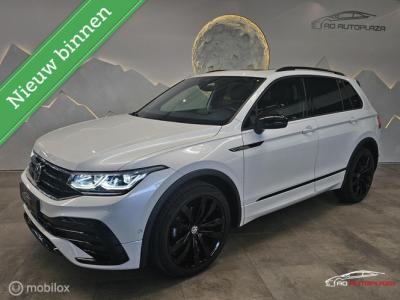 Financial Leas Volkswagen Tiguan 1.5 TSI 3x R-Line Panorama