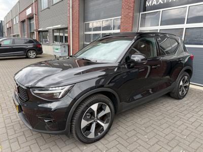Financial Leas Volvo XC40 2.0 B4 Plus Dark LED ACC Pano Trekhaak 360cam H