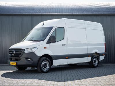 Financial Leas Mercedes-Benz Sprinter 317 CDI L2H2