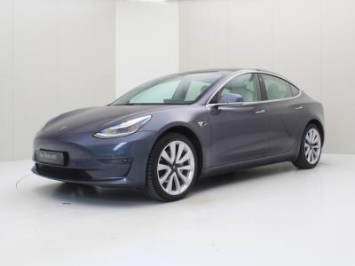 Financial Leas Tesla Model 3 of Model Y verkopen? Wij kopen actief in!