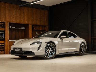 Financial Leas Porsche Taycan Performance 93 kWh