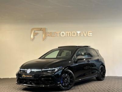 Financial Lease Volkswagen Golf 2.0 TSI 4M R Performance Pano