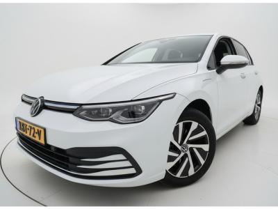 Financial Leas Volkswagen Golf eHybrid 204PK DSG STYLE