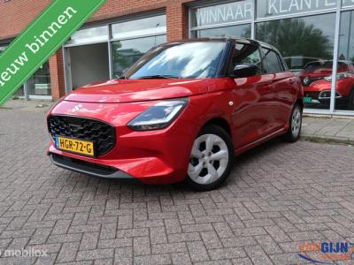 Financial Leas Suzuki Swift 1.2 Smart Hybrid Two-Tone Carplay Automaat