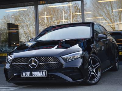 Financial Leas Mercedes-Benz A-Klasse 200 AMG Led Panorama Widescreen Sfeer Camera Night CarPlay