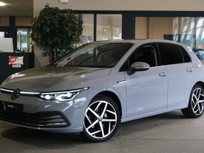Financial Leas Volkswagen Golf 8 1.5 eTSI Style DSG Navi IQ Led Cam Acc Pdc