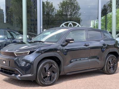 Financial Lease Toyota Urban Cruiser Dynamic 61 kWh