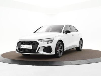 Financial Lease Audi A3 Sportback 45 TFSIe 245pk S-tronic S edition Competition