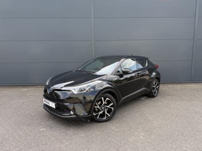 Financial Lease Toyota C-HR 1.8 Hybrid Business Intro (Trekhaak - Camera - Stoelverwarming - Keyless Entry - 18"incl 4S - Adaptieve Cruise Controle - Automa