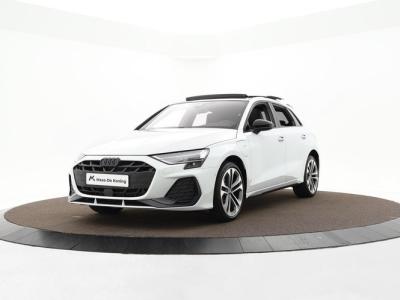 Financial Lease Audi A3 Sportback 45 TFSIe 272pk S-tronic S edition Competition