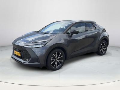Financial Leas Toyota C-HR 2.0 Plug-in Hybrid 220 Dynamic