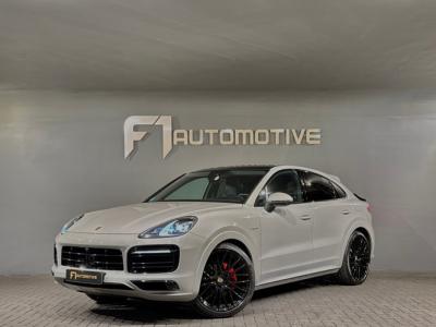 Financial Leas Porsche Cayenne Coupé 3.0 E-Hybrid Pano