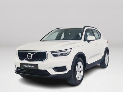 Financial Lease Volvo XC40 T2 Momentum Core
