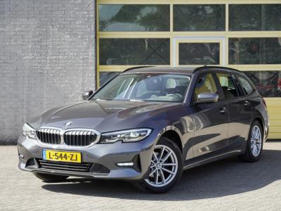 Financial Leas BMW 3 Serie Touring 318i Business Edition BJ2021 Lmv 17"