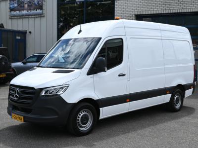 Financial Leas Mercedes-Benz Sprinter 317 CDI L2H2