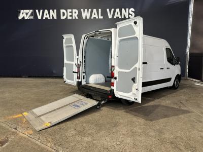 Financial Leas Renault Master 2.3 dCi 150pk L2H2 Euro6 Airco