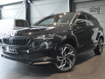 Financial Leas Škoda Karoq 1.5 TSI ACT Sportline Black Style navi camera led 19 inch !!