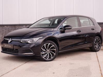 Financial Lease Volkswagen Golf 1.4 eHybrid Style