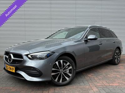 Financial Lease Mercedes-Benz C-Klasse Estate 300 e Leer Led Carplay Camera 2023 Nieuw Model Vol Opties Sfeerverlichting Trekhaak Pdc Eerste Eigenaar Perfecte Staat