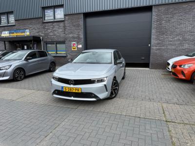 Financial Lease Opel Astra 1.2 Level 3 130PK