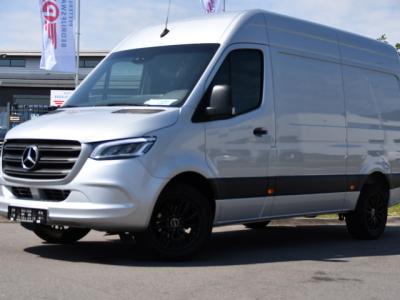 Financial Lease Mercedes-Benz Sprinter 319 V6 3.0 CDI L2H2 PB Edition