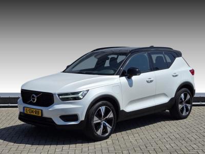 Financial Lease Volvo XC40 1.5 T5 Recharge R-Design