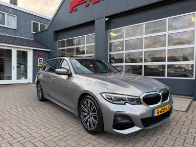 Financial Leas BMW 3 Serie Touring 330i High Executive Edition M-Sport