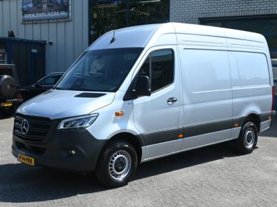 Financial Leas Mercedes-Benz Sprinter 317 CDI L2H2 Pro HD