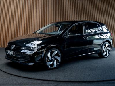 Financial Lease Volkswagen Golf 8.5 1.5 eTSI Leer ACC Navi Climate 3zone PDC LM velgen Stuurverwarming Stoelverwarming Ambientverlichting