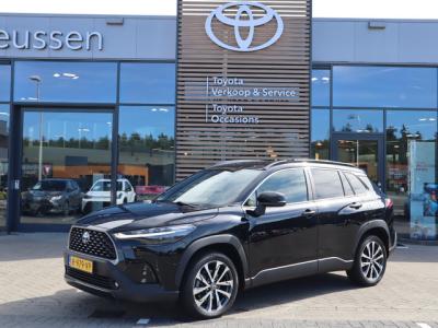 Financial Lease Toyota Corolla Cross 2.0 HYBRID 184PK FIRST-EDITION