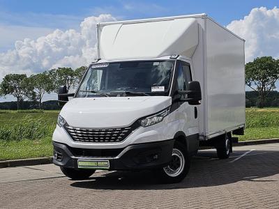 Financial Leas Iveco Daily 35S18