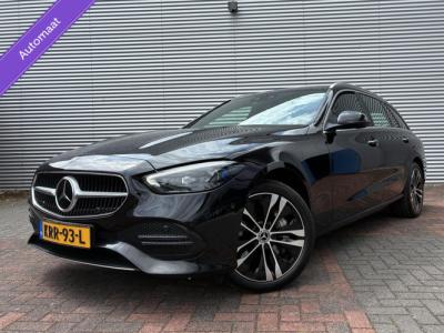 Financial Leas Mercedes-Benz C-Klasse 300 e Cruise Carplay Led Head-up Camera 23 Eerste Eigenaar Nieuw Model Vol Opties Sfeerverlichting Trekhaak