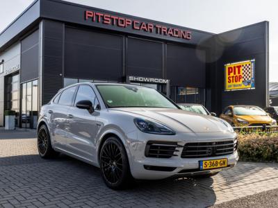 Financial Leas Porsche Cayenne Coupé 3.0 E-Hybrid