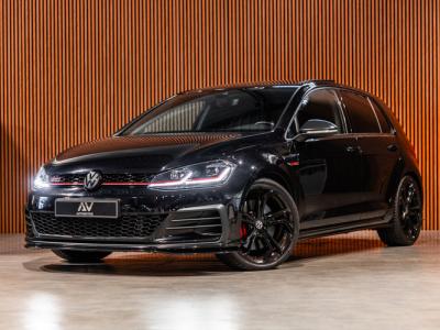 Financial Leas Volkswagen Golf 2.0 TSI 290 PK GTI TCR