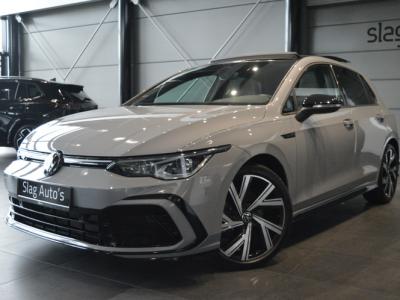 Financial Leas Volkswagen Golf 1.5 eTSI 3X R-LINE navi pano camera 18 inch 150 pk !!